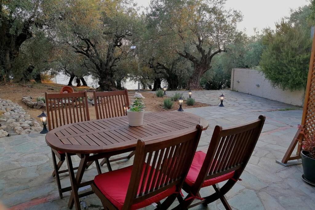 קאטו גצאה Christie'S Ground Floor Apartment By The Sea מראה חיצוני תמונה