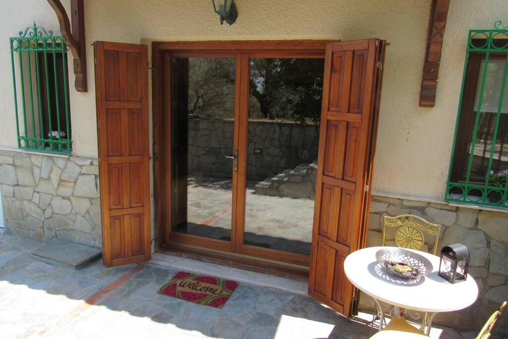 קאטו גצאה Christie'S Ground Floor Apartment By The Sea מראה חיצוני תמונה